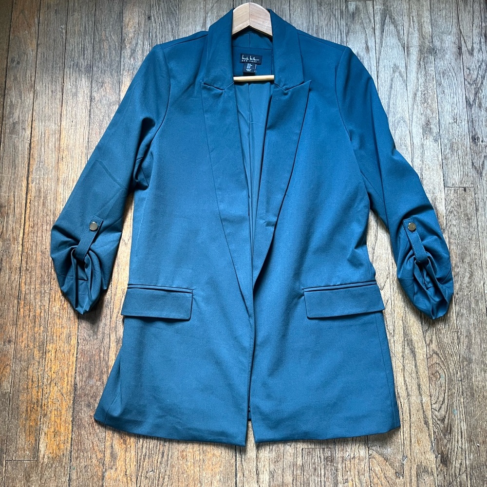 Nicole by Nicole Miller Blue Blazer with Notched Lapels and Relaxed Fit